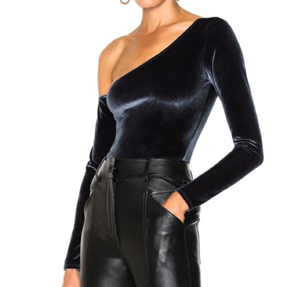 FLEUR DU MAL
Velvet One Shoulder Bodysuit